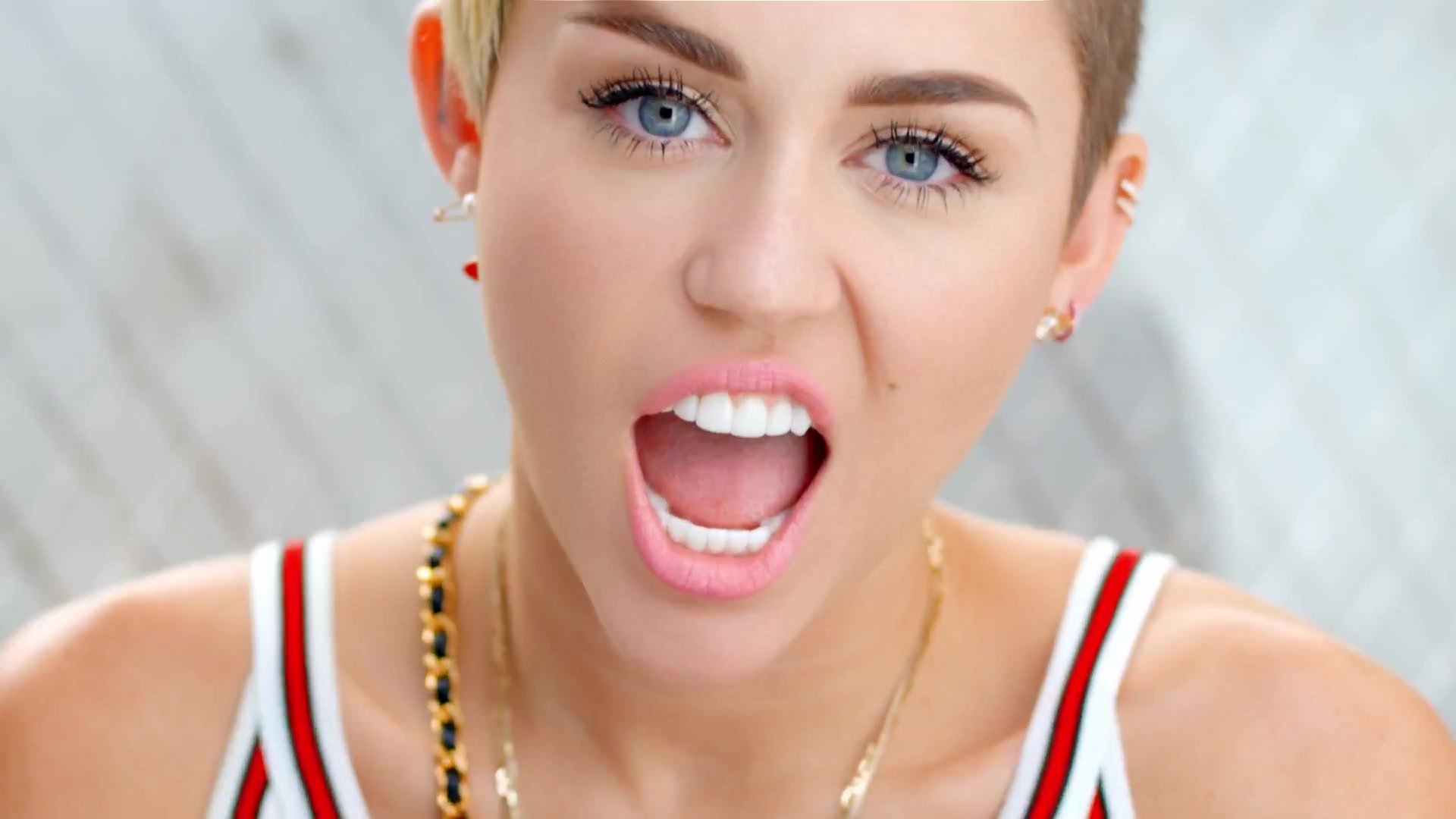 Sexualization Miley Cyrus - What Miley Cyrus Taught Me About Feminism