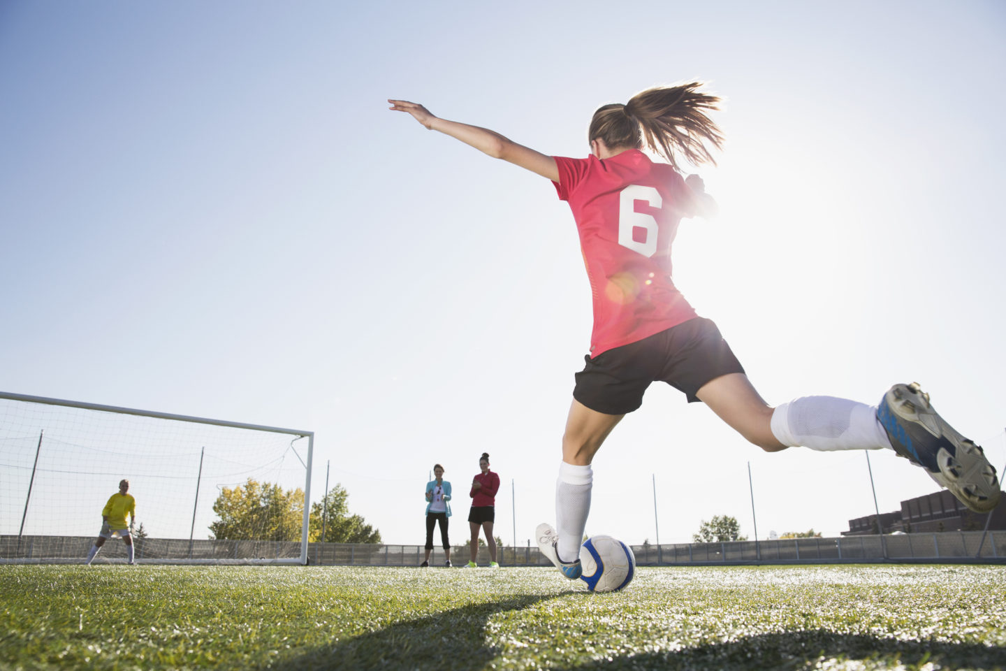 Concussions Linked To Menstrual Irregularities in Young Women
