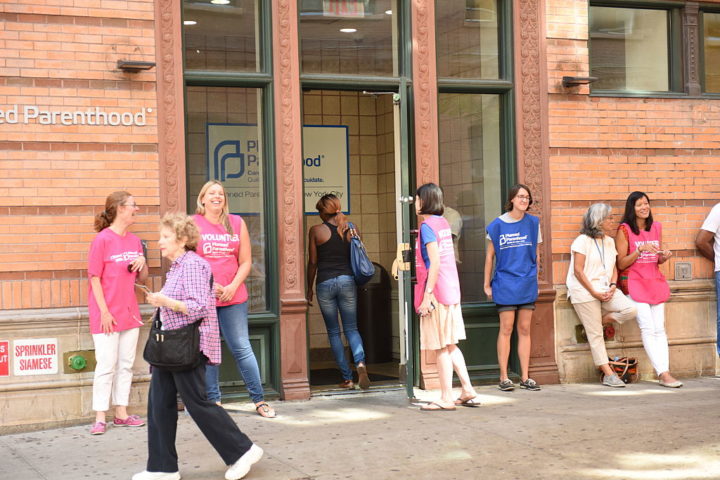 Here’s What It’s Like To Escort At An Abortion Clinic